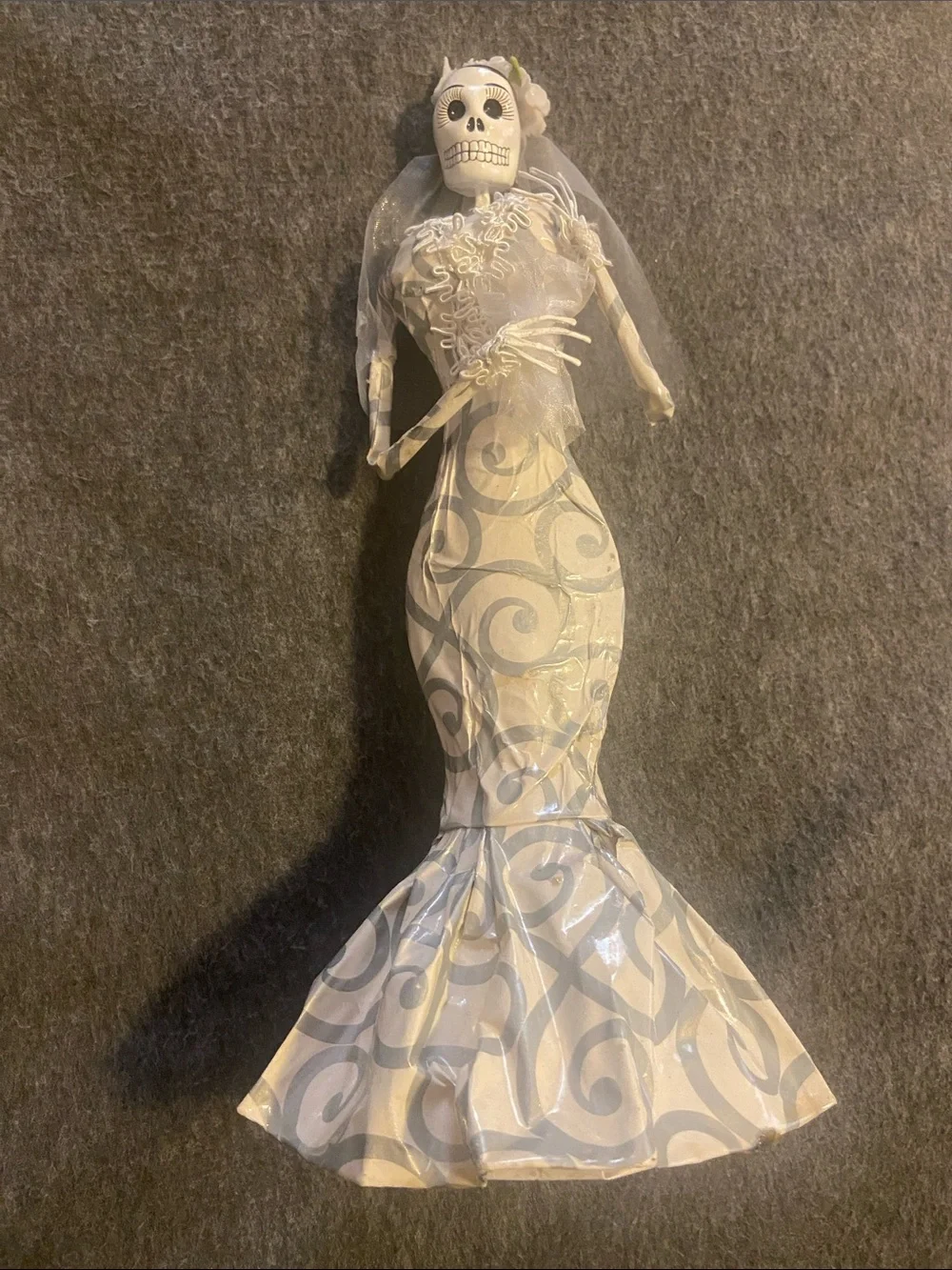 Decorative Skeletol Lady/ Bride Brand Unknown